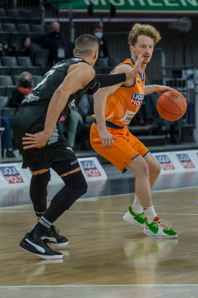 他所展现的 他所展现的