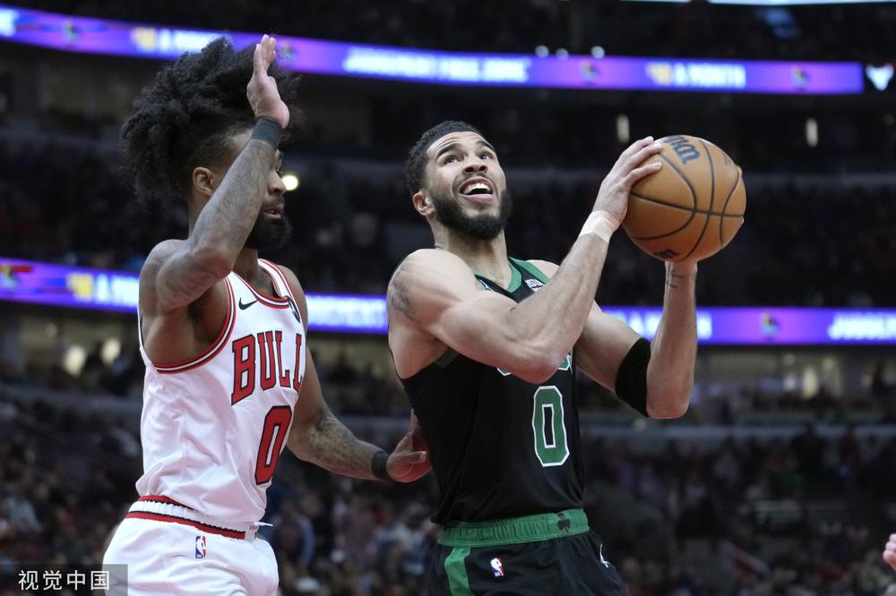 英雄联盟打野位置技巧：如何高效地打野为团队提供经济支持